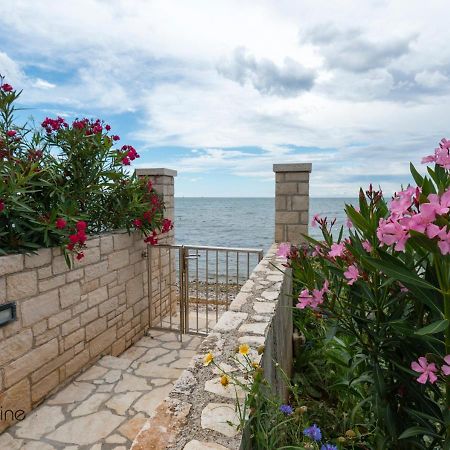Apartments Valentina Umag Exterior photo